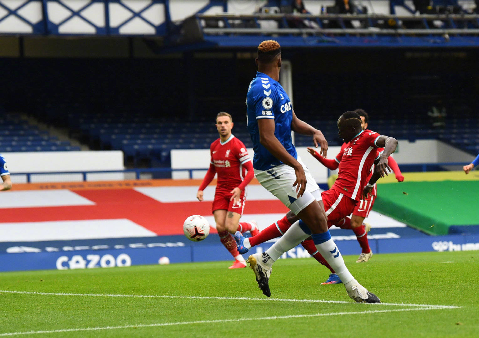 出了丰硕的 出了丰硕的